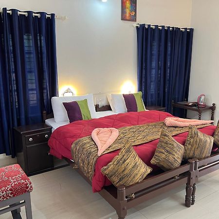 Mohans Ayurvedic Beach Resort Varkala Bagian luar foto