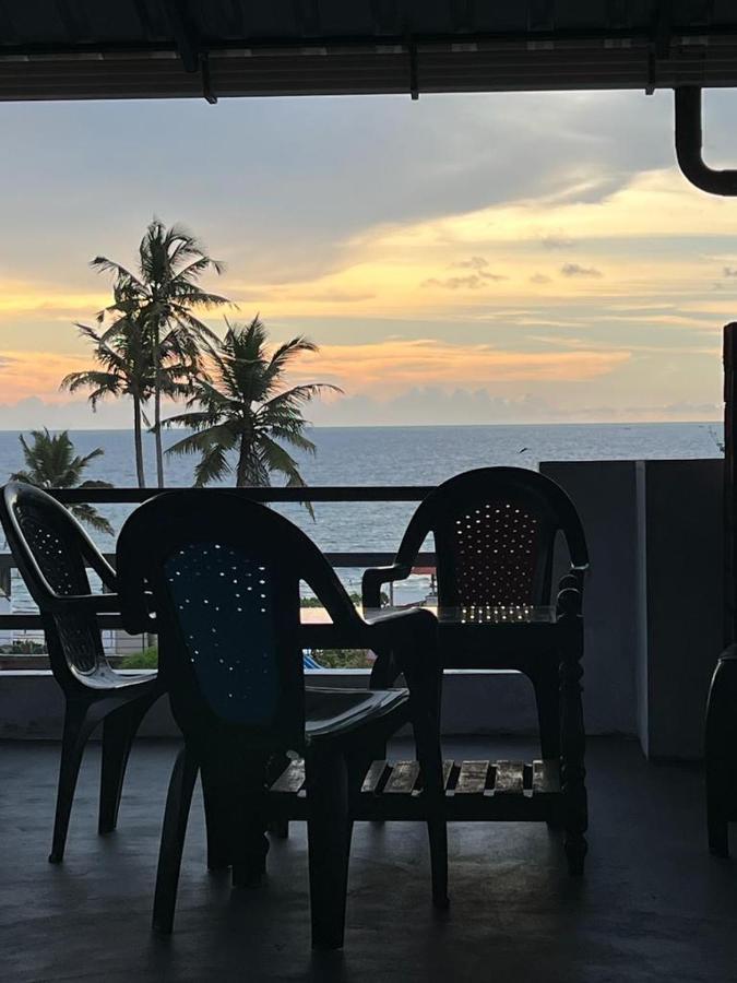Mohans Ayurvedic Beach Resort Varkala Bagian luar foto