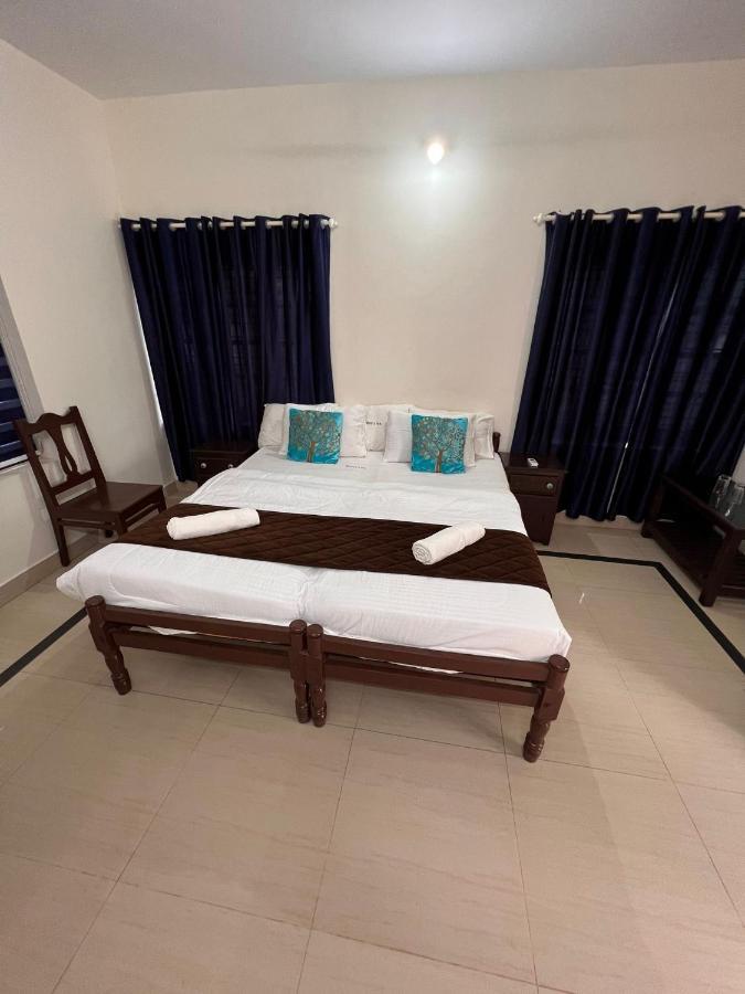 Mohans Ayurvedic Beach Resort Varkala Bagian luar foto