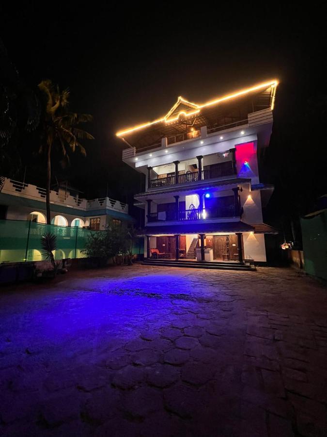Mohans Ayurvedic Beach Resort Varkala Bagian luar foto