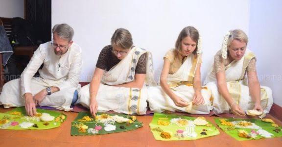 Mohans Ayurvedic Beach Resort Varkala Bagian luar foto
